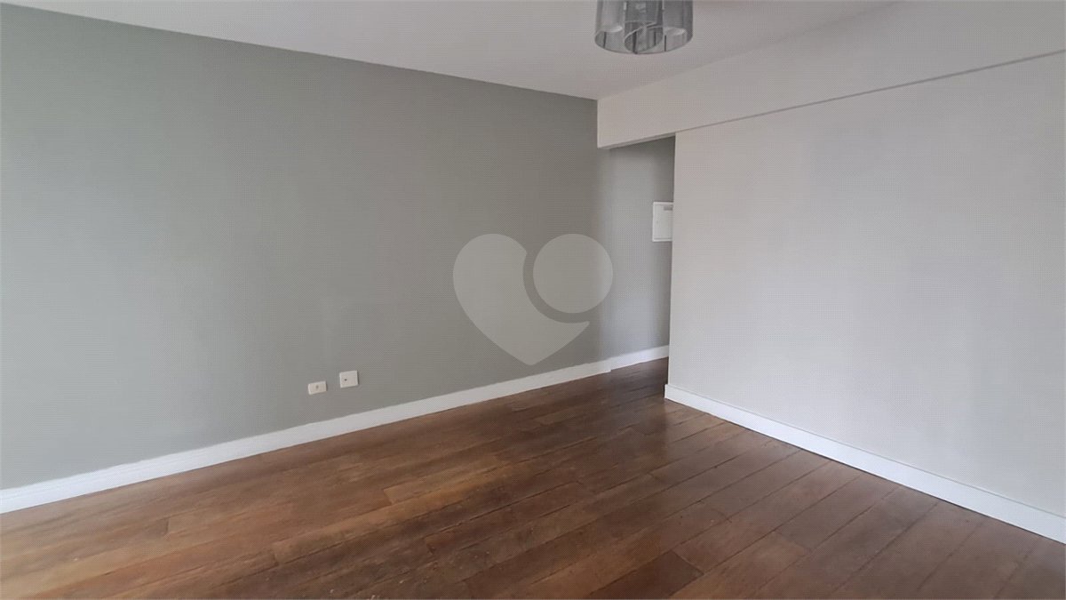 Apartamento para alugar com 3 quartos, sendo 1 suíte, em Santana, São Paulo, SP