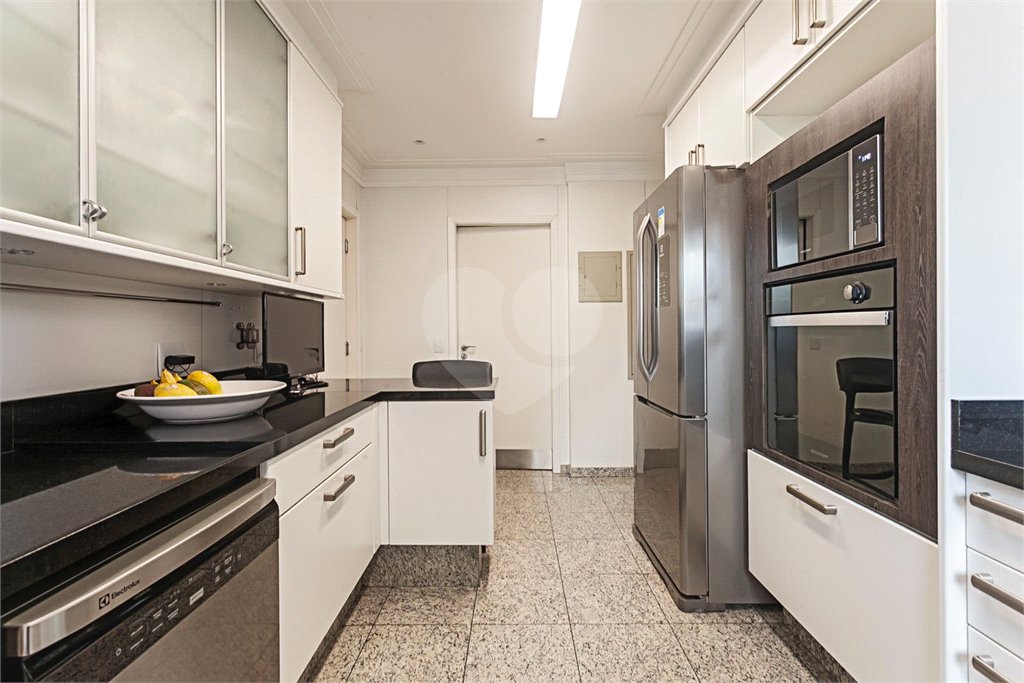 Apartamento à venda com 4 suítes em Panamby, São Paulo, SP