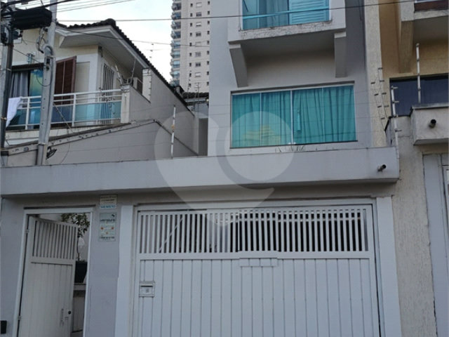 Sobrado à venda com 3 quartos, sendo 1 suíte,  em Santana, São Paulo, SP