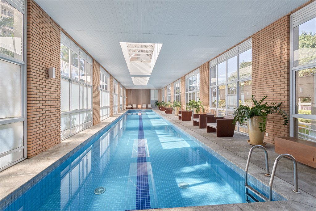 Apartamento à venda com 4 suítes em Panamby, São Paulo, SP