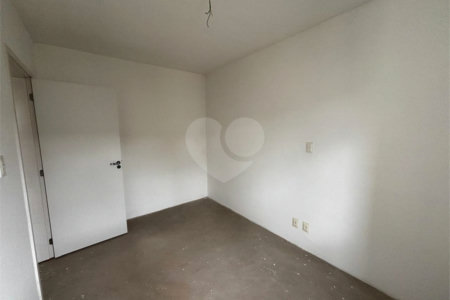 Apartamento à venda com 2 quartos em Guaraú, Salto, SP