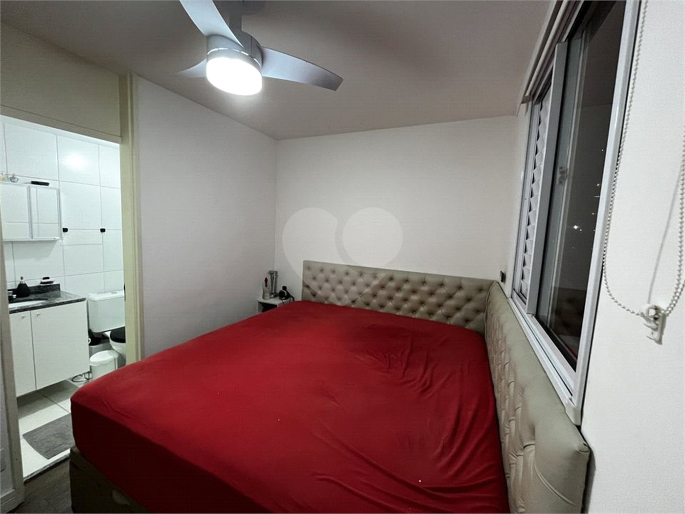 Apartamento à venda com 2 quartos, sendo 1 suíte,  em Vila Praia, São Paulo, SP