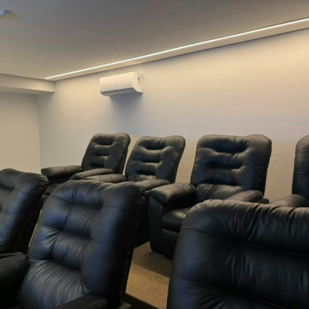 Apartamento à venda com 1 suíte em Caiçara, Praia Grande, SP