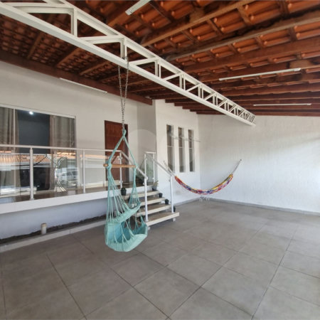 Casa Térrea à venda com 2 quartos, sendo 1 suíte,  em Jardim Wanel Ville V, Sorocaba, SP