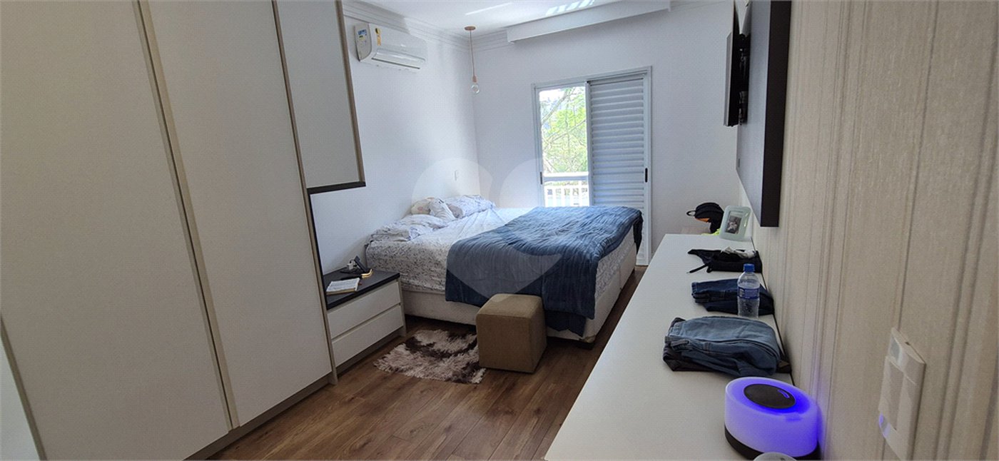 Casa à venda com 4 quartos, sendo 2 suítes,  no condomínio Aromaz, São Bernardo do Campo - SP