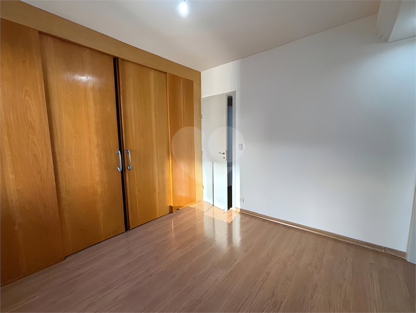 Apartamento à venda com 3 quartos, sendo 1 suíte, em Cerqueira César, São Paulo, SP
