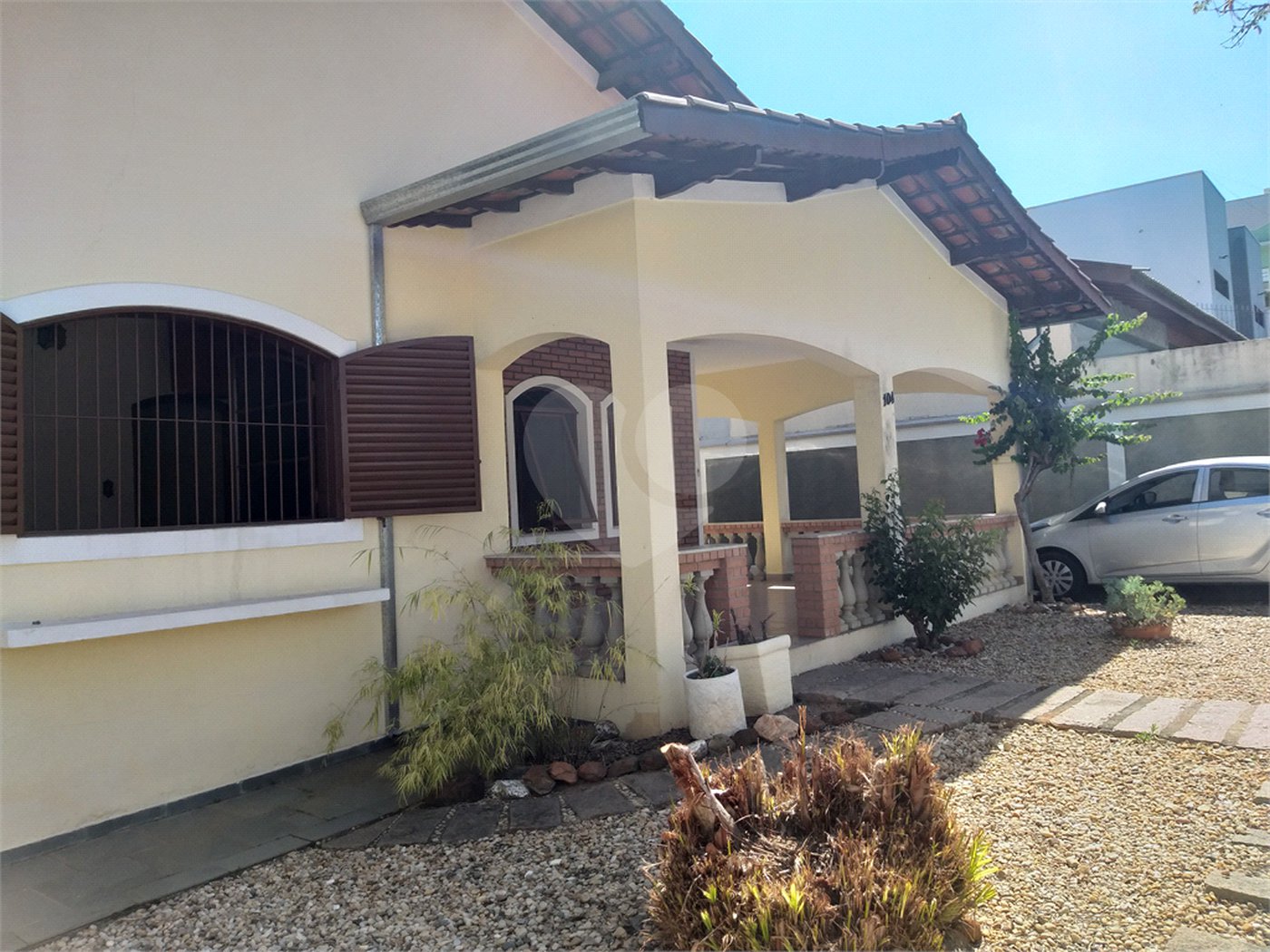 Casa à venda com 3 quartos, sendo 1 suíte,  em Santa Rosa, Vinhedo, SP