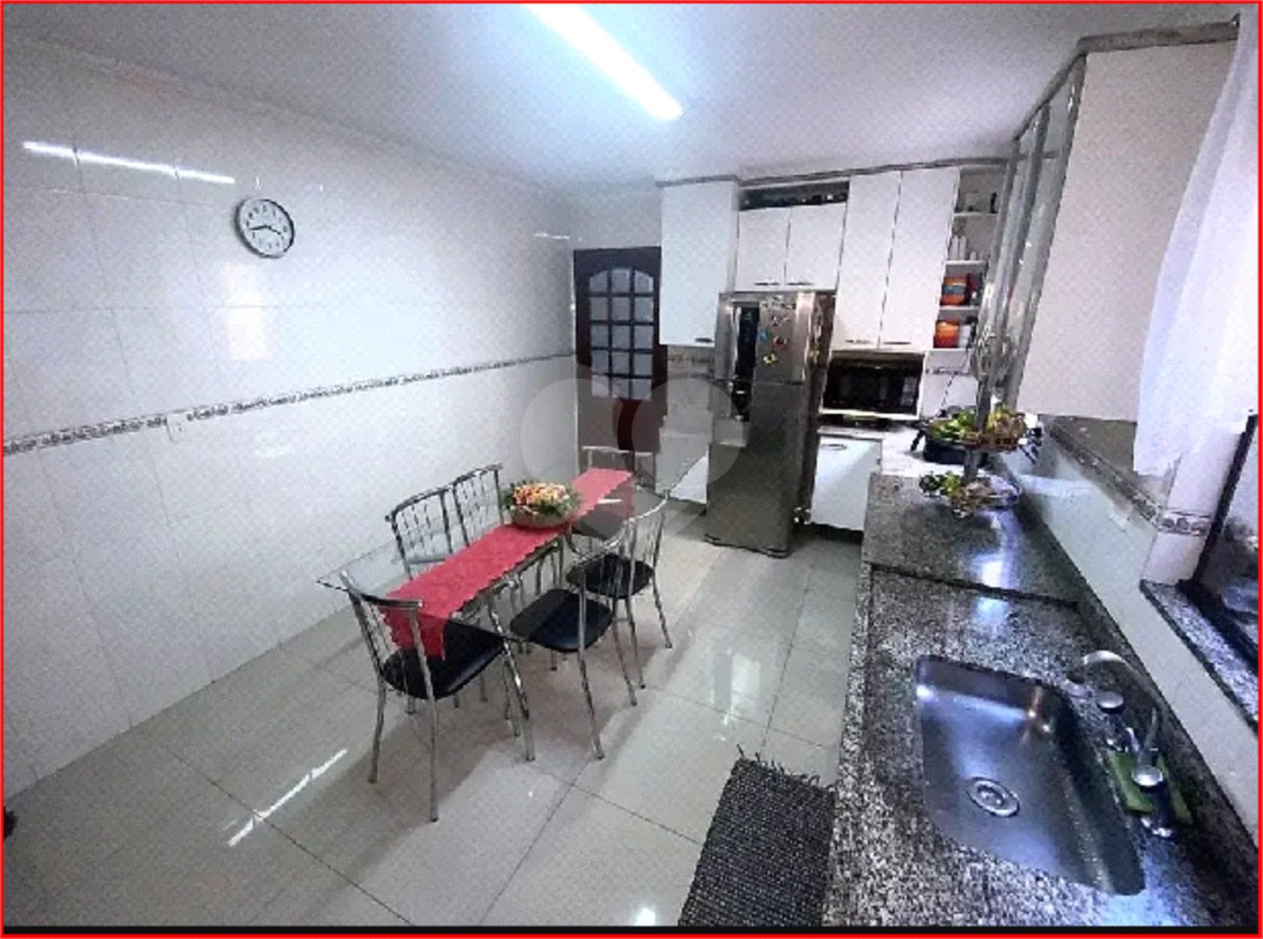 Sobrado à venda com 3 quartos, sendo 1 suíte, em Vila Nivi, São Paulo, SP