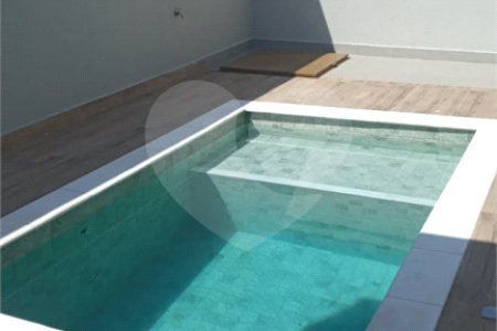Casa à venda com 3 suítes no condomínio Jardim Residencial Dona Lucilla, Indaiatuba - SP