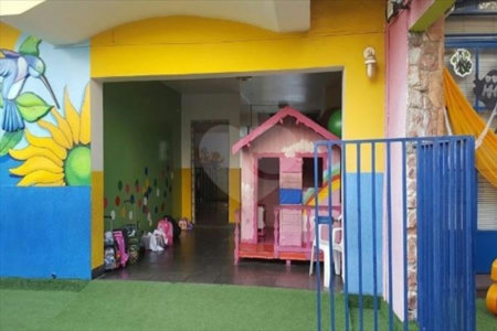 Sobrado à venda com 4 quartos, sendo 1 suíte, em Vila Monumento, São Paulo, SP