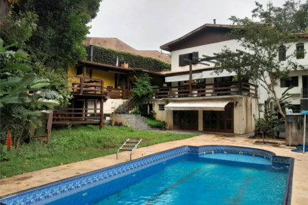 Casa à venda com 6 quartos, sendo 3 suítes, em Rolinópolis, São Paulo, SP