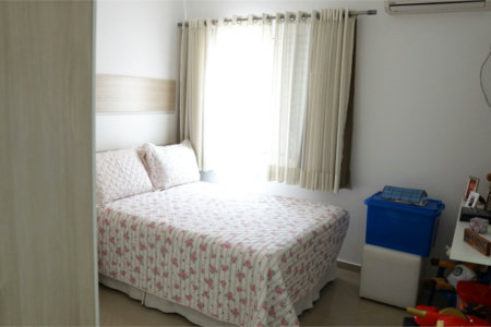 Sobrado à venda com 5 quartos, sendo 3 suítes,  em Santa Teresinha, São Paulo, SP