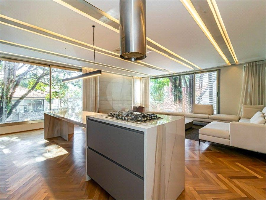Casa à venda ou para alugar com 2 suítes no condomínio Praça Gabriel, São Paulo - SP