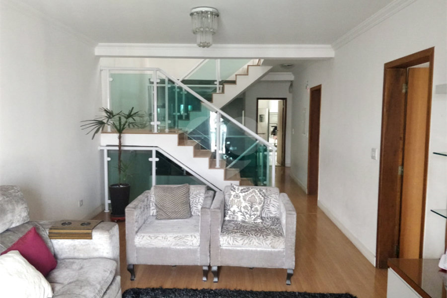 Sobrado à venda com 4 suítes em Vila Nova Cachoeirinha, São Paulo, SP