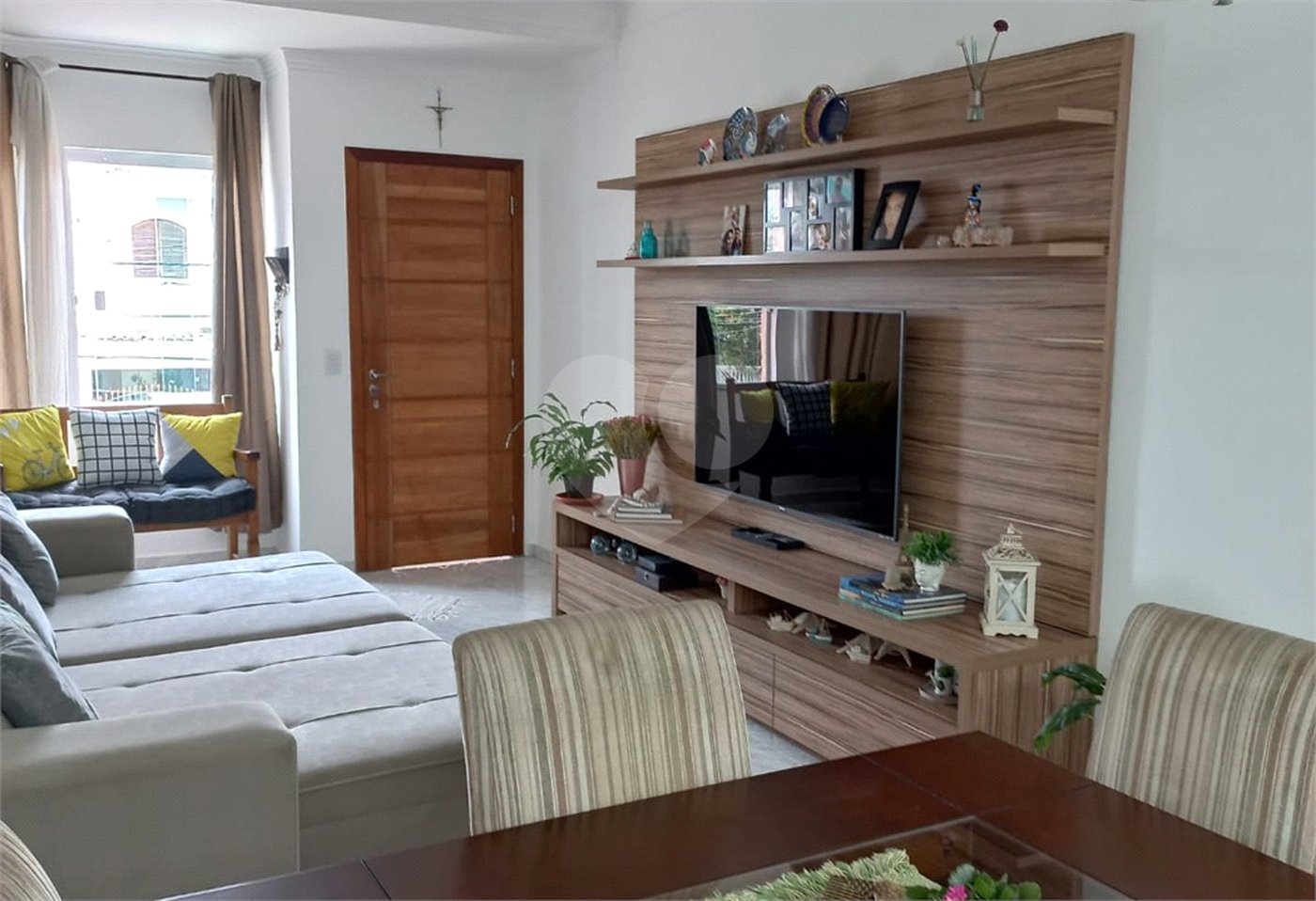 Casa à venda com 3 quartos, sendo 1 suíte,  em Parque São Domingos, São Paulo, SP