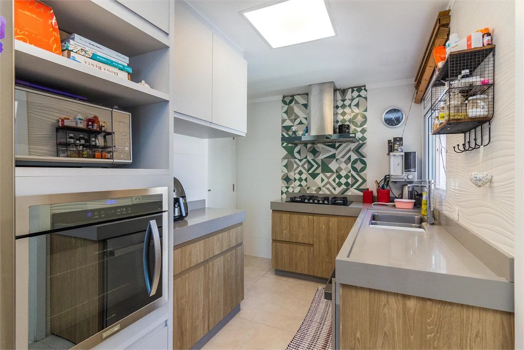 Apartamento à venda com 3 suítes em Alto da Lapa, São Paulo, SP
