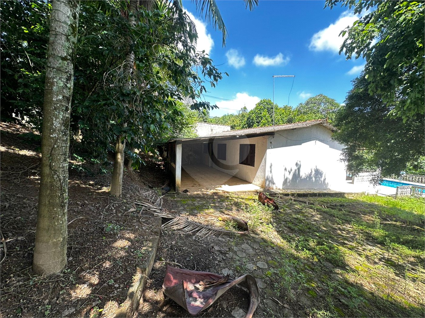 Chácara à venda com 3 quartos em Chácara Sete Cruzes, Suzano, SP