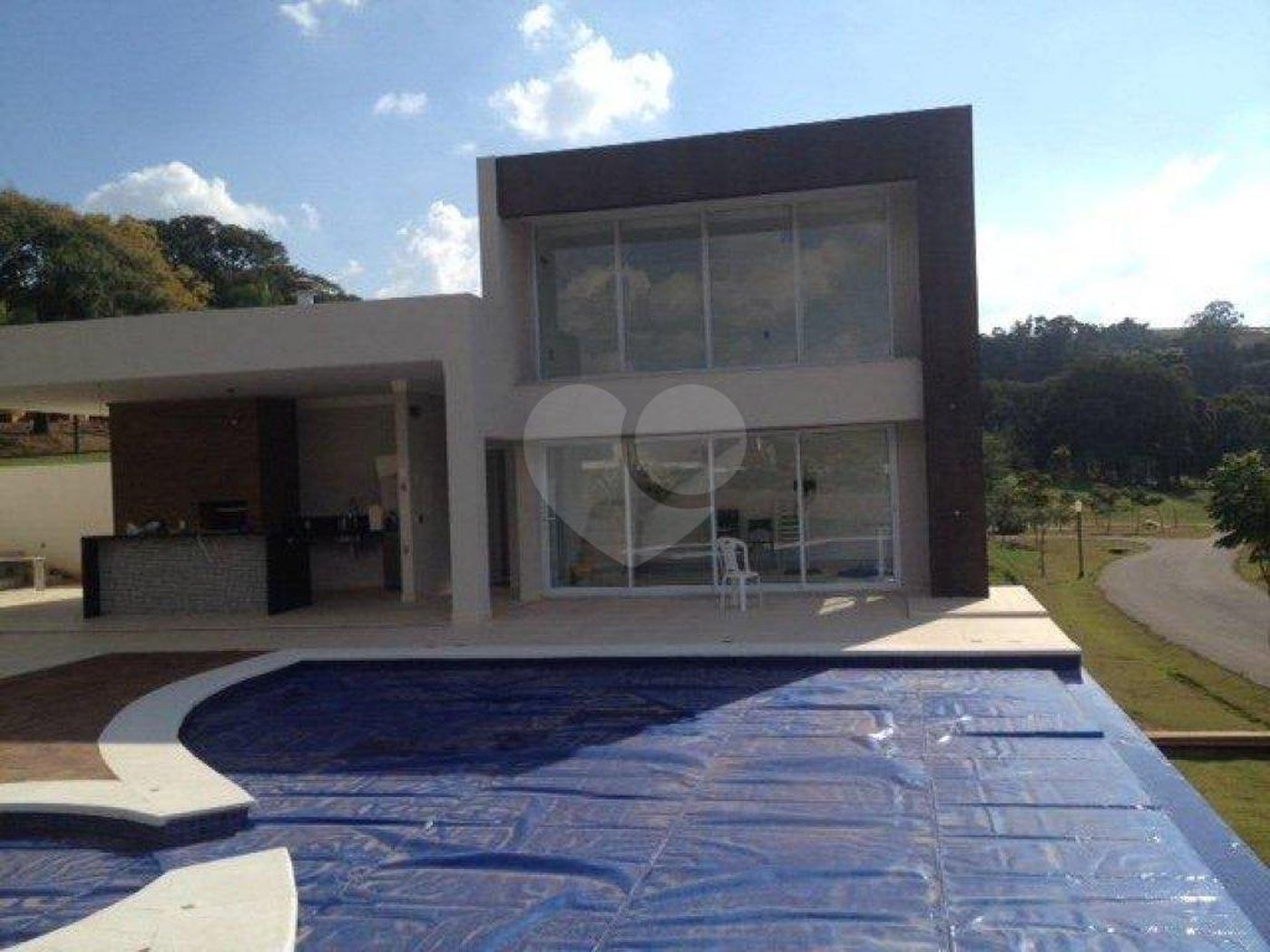 Sobrado à venda com 4 suítes em Posse Nova, Itupeva, SP