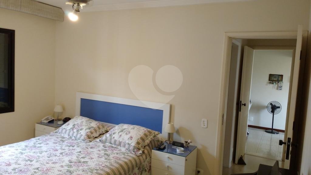 Apartamento à venda com 4 quartos, sendo 3 suítes, em Vila Andrade, São Paulo, SP
