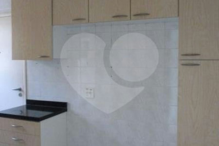 Apartamento à venda com 3 quartos, sendo 1 suíte, em Vila Suzana, São Paulo, SP