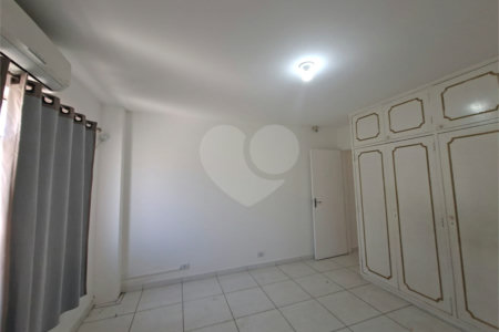 Sobrado para alugar com 3 quartos em Jardim Bonfiglioli, São Paulo, SP