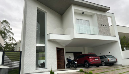 Casa à venda com 4 quartos, sendo 3 suítes,  no condomínio Mosaico Essence - Fase 1, Mogi das Cruzes - SP