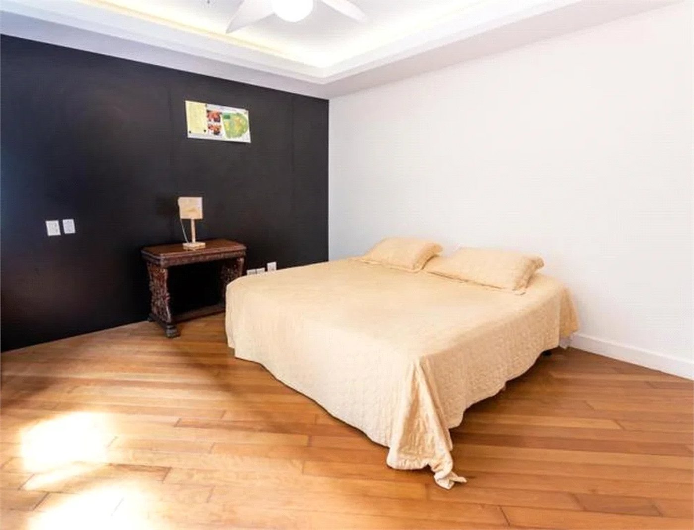 Casa à venda com 6 suítes no condomínio Vitória Régia, São Paulo - SP