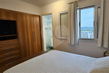 Apartamento à venda com 3 quartos, sendo 2 suítes, em Pinheiros, São Paulo, SP