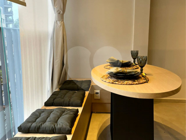 Apartamento para alugar com 1 suíte em Vila Madalena, São Paulo, SP