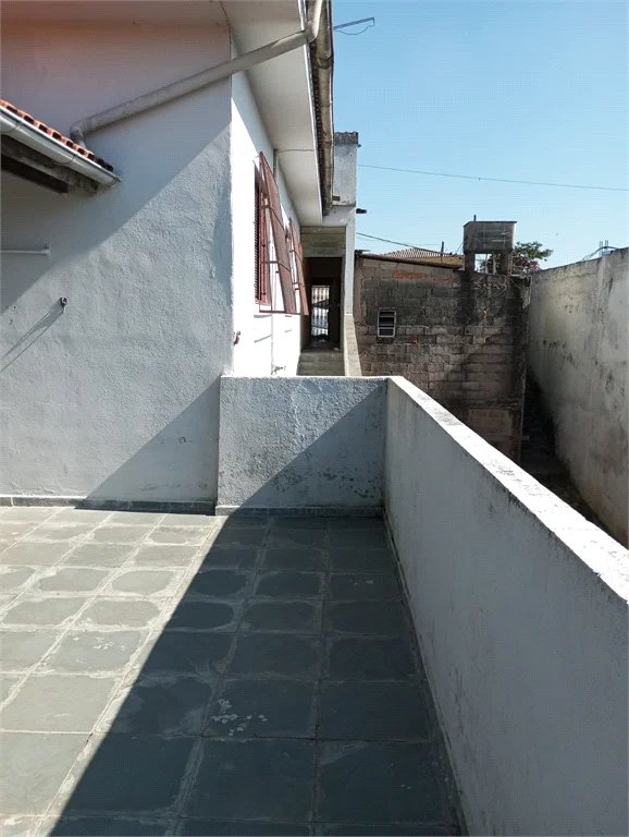 Casa à venda com 3 quartos, sendo 2 suítes, em Jardim Maria Duarte, São Paulo, SP