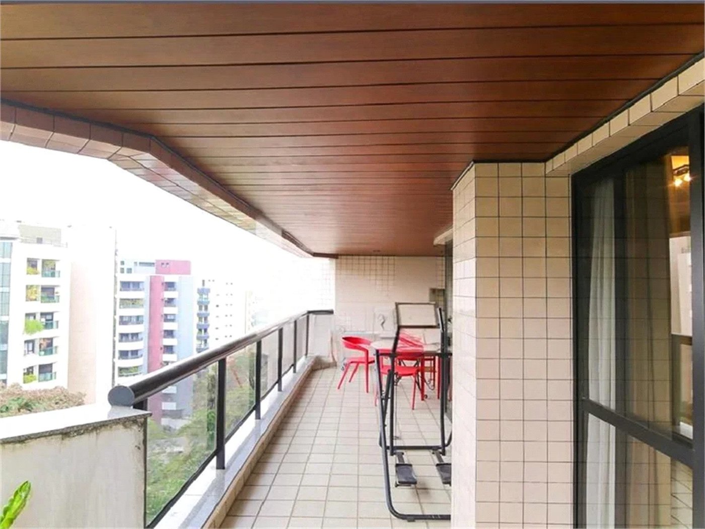 Apartamento à venda com 3 suítes em Jardim Vitória Régia, São Paulo, SP
