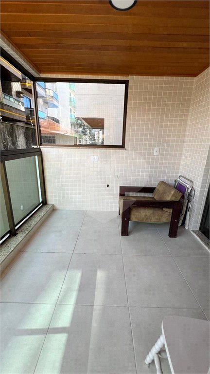 Apartamento à venda com 3 quartos, sendo 1 suíte, em Vila Nova, Cabo Frio, RJ