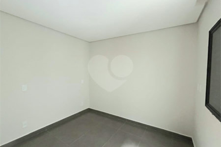 Casa à venda com 3 quartos, sendo 1 suíte, em Wanel Ville, Sorocaba, SP