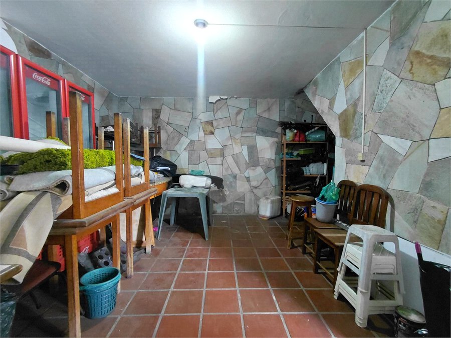 Sobrado à venda com 3 quartos em Vila Romana, São Paulo, SP