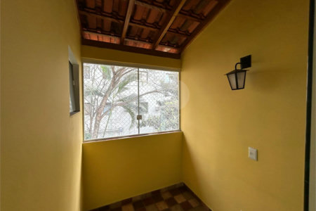 Casa de Vila para alugar com 4 suítes em Vila Romana, São Paulo, SP