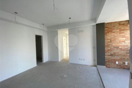 Apartamento à venda com 2 quartos, sendo 1 suíte,  em Perdizes, São Paulo, SP