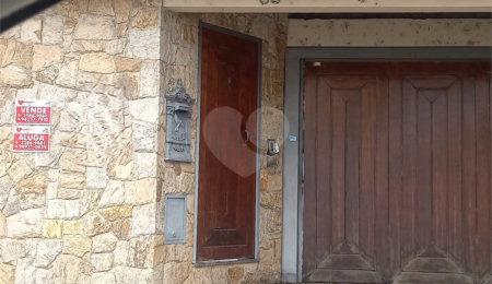 Casa à venda ou para alugar com 4 quartos, sendo 1 suíte, em Tremembé, São Paulo, SP