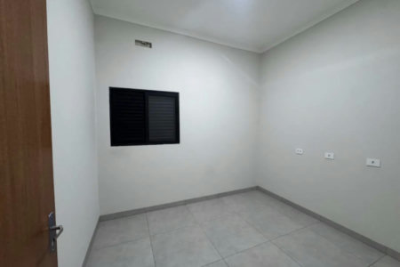 Casa à venda com 2 quartos, sendo 1 suíte,  em Santa Helena, Três Lagoas, MS