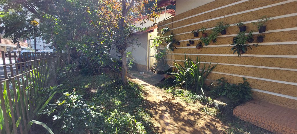 Casa Térrea à venda com 3 quartos em Campo Grande, São Paulo, SP