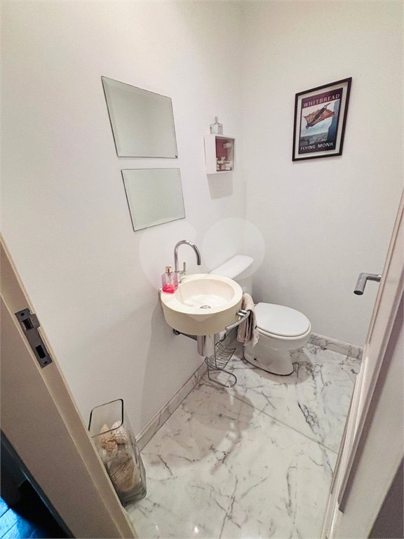 Apartamento à venda com 3 quartos, sendo 1 suíte,  em Vila Suzana, São Paulo, SP