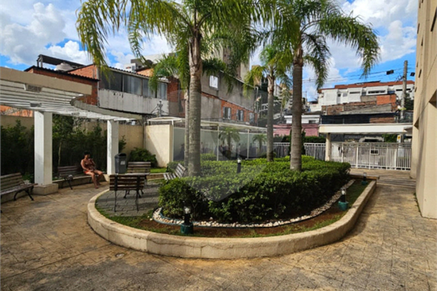 Apartamento à venda com 3 quartos em Vila Constança, São Paulo, SP