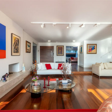 Casa à venda com 4 suítes em Jardim Guedala, São Paulo, SP