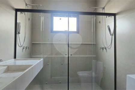 Casa à venda com 5 suítes no condomínio Parque Faber IV, São Carlos - SP