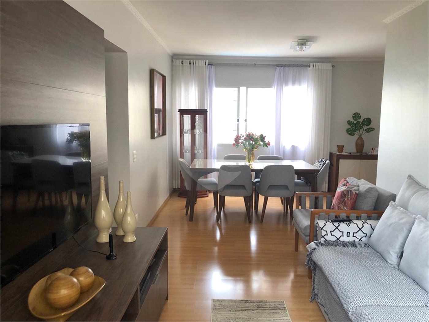 Apartamento à venda com 3 quartos, sendo 1 suíte, em Vila Progredior, São Paulo, SP