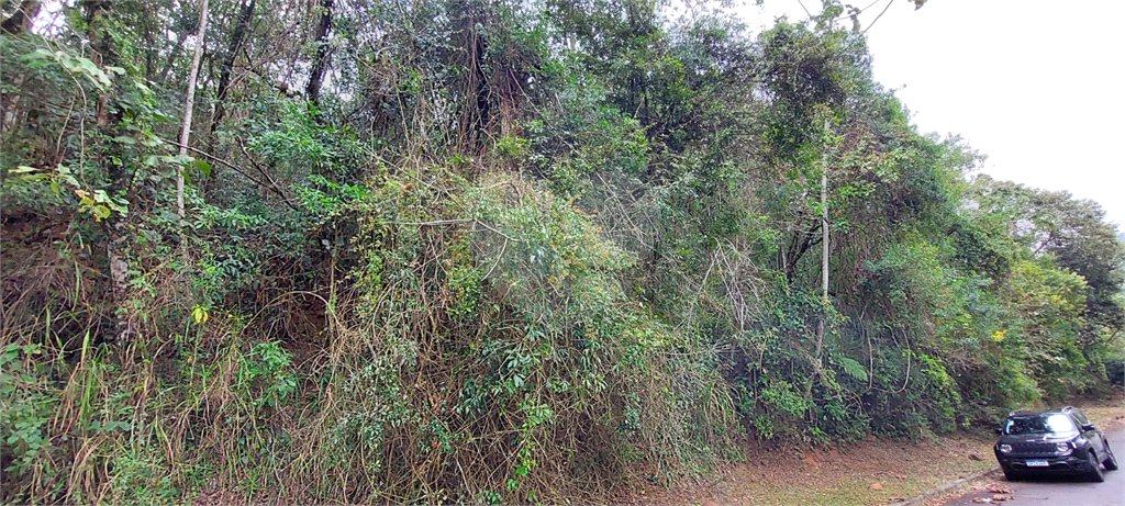 Terreno à venda no condomínio Alpes da Cantareira, Mairiporã - SP
