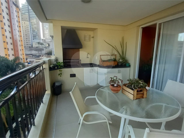 Apartamento à venda com 4 quartos, sendo 3 suítes,  em Santana, São Paulo, SP