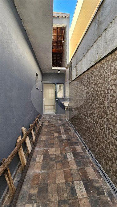 Casa Térrea à venda com 3 quartos, sendo 1 suíte,  em Villa Di Cesar, Mogi das Cruzes, SP