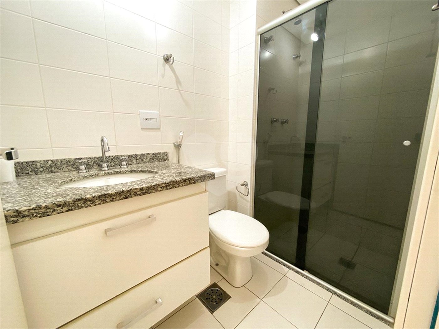 Apartamento à venda com 2 quartos no Centro, Araraquara, SP