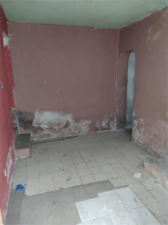 Sobrado à venda ou para alugar com 4 quartos em Vila Madalena, São Paulo, SP