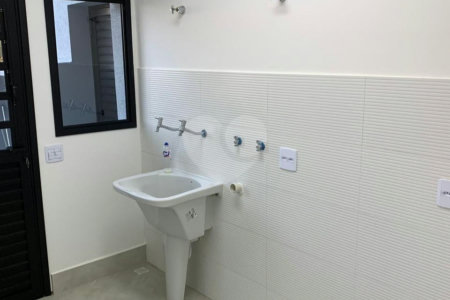 Casa à venda com 3 suítes no condomínio Village Ipanema I, Araçoiaba da Serra - SP